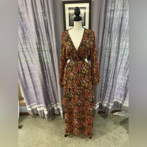 Haute Nites Floral Maxi Dress